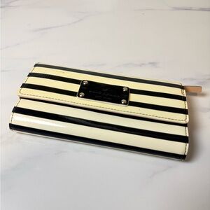 Vintage striped patent Kate spade wallet